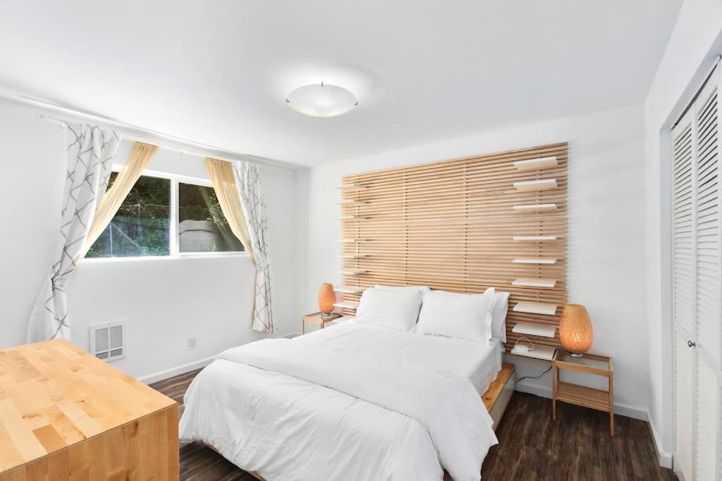 Epicurean Remodel In Central Location. Seattle Luaran gambar